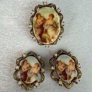 Vintage brooch and earrings set